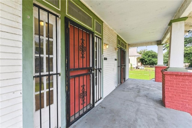 542830 Dauphine St, New Orleans, LA 70117 - photo 2