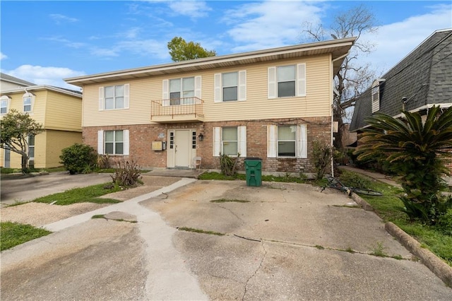 2713 Independence St, Metairie, LA 70006 - townhome / multi-family property featuring brick siding