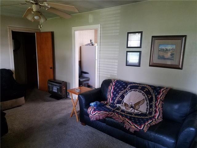 212 Short St, Amite, LA 70422 - carpeted living area featuring ceiling fan