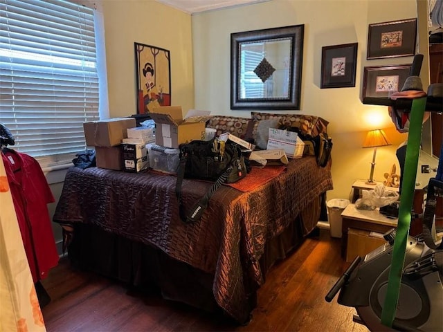 5621 Tchoupitoulas St, New Orleans, LA 70115 - bedroom with wood finished floors