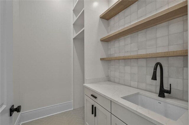 7104 Coliseum St, New Orleans, LA 70118 - unfurnished bedroom featuring crown molding, light wood-style flooring, recessed lighting, and ceiling fan