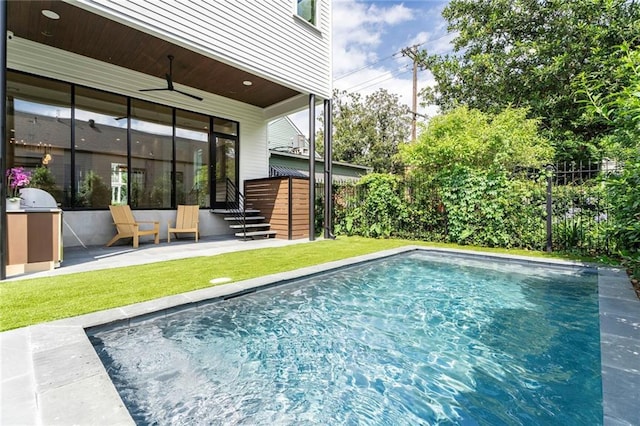 7104 Coliseum St, New Orleans, LA 70118 - view of swimming pool with a patio