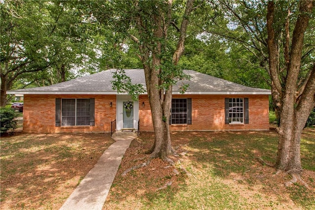 1108 Jackson Cir, Bogalusa, LA 70427 - photo 1