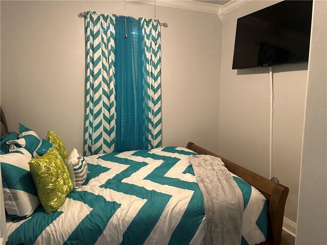 131 Belle Grove Dr, La Place, LA 70068 - bedroom with crown molding