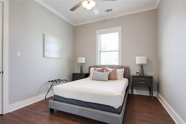 637 S Dupre St, New Orleans, LA 70119 - bedroom featuring crown molding, wood finished floors, baseboards, and ceiling fan