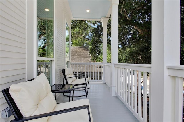 637 S Dupre St, New Orleans, LA 70119 - view of covered porch