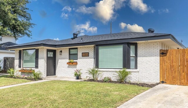 2305 Veronica Dr, Chalmette, LA 70043 - photo 3