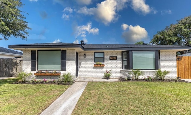 2305 Veronica Dr, Chalmette, LA 70043 - photo 4