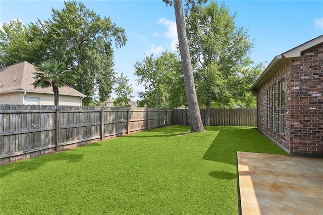 1037 Scarlet Oak Ln, Mandeville, LA 70448 - view of yard featuring a patio area