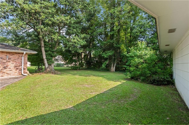 213 N Jayson Dr, Slidell, LA 70458 - view of green lawn