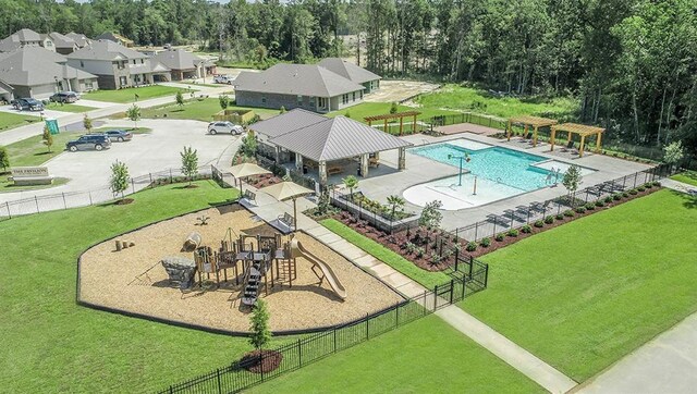 40262 Sedgwick Ln, Ponchatoula, LA 70454 - community pool featuring a pergola