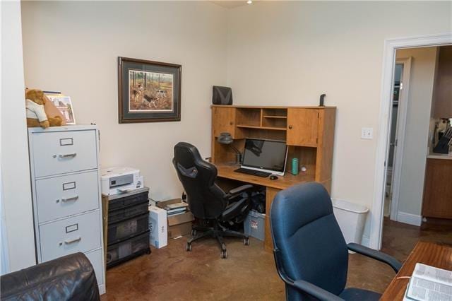 28209 Honey Beagle Ln, Ponchatoula, LA 70454 - view of carpeted office space