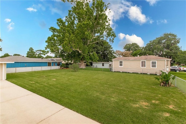 2904 Lloyds Ave, Chalmette, LA 70043 - view of yard