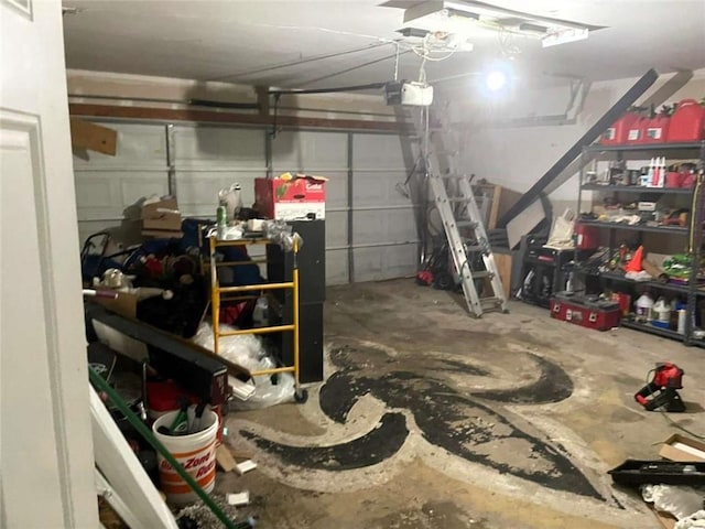 2133 Wellington Ln, Slidell, LA 70461 - garage featuring a garage door opener