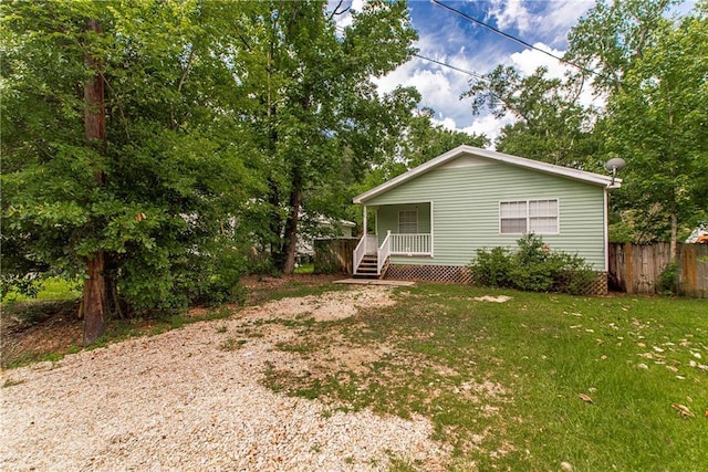 1029 W 32nd Ave, Covington, LA 70433 - view of front facade featuring a porch