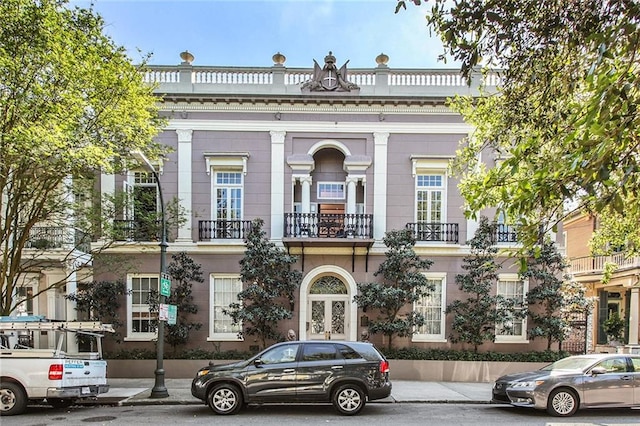 1020 Esplanade Ave Unit 204, New Orleans, LA 70116 - view of greek revival house