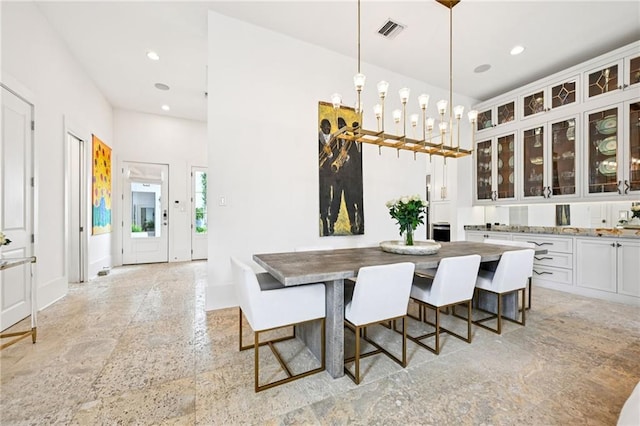 2538 N Rampart St, New Orleans, LA 70117 - dining space with recessed lighting