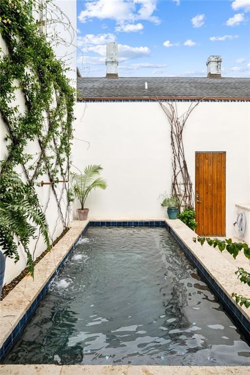 2538 N Rampart St, New Orleans, LA 70117 - view of outdoor pool