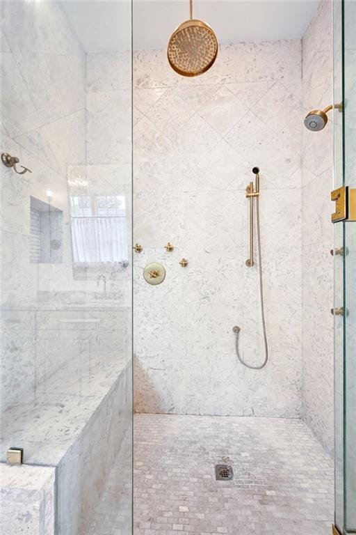 2538 N Rampart St, New Orleans, LA 70117 - full bathroom featuring tiled shower