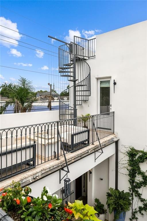 2538 N Rampart St, New Orleans, LA 70117 - view of wooden deck