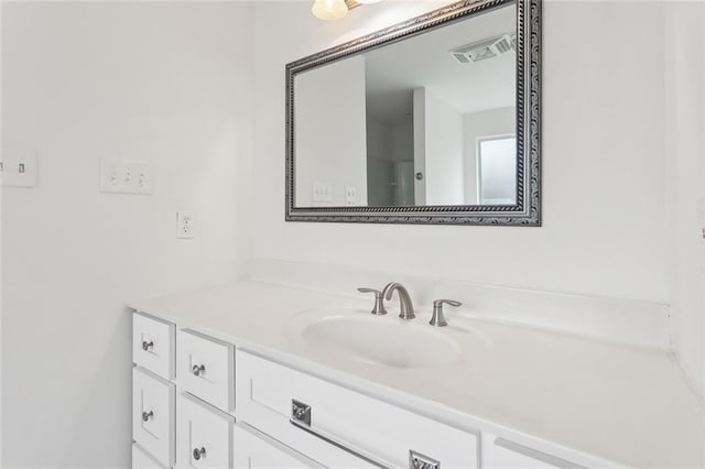 1105 Forest Ln, Mandeville, LA 70448 - bathroom with vanity