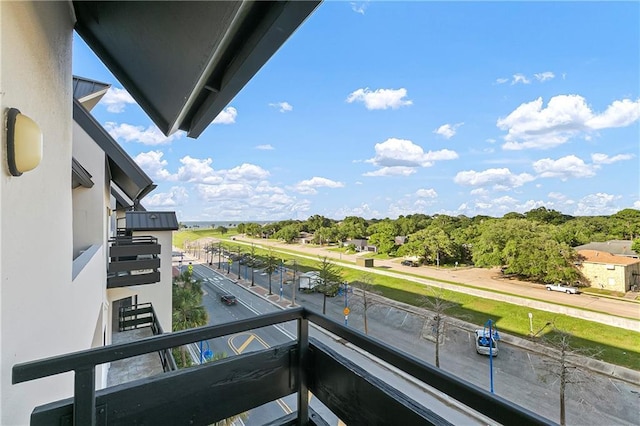 7300 Lakeshore Dr Unit 4, New Orleans, LA 70124 - view of balcony