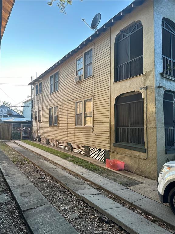 3526 Louisiana Ave Parkway, New Orleans, LA 70125 - view of property exterior with crawl space