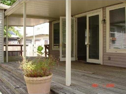 360 Vinet Ave, Jefferson, LA 70121 - view of wooden deck