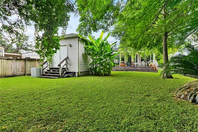 360 Vinet Ave, Jefferson, LA 70121 - view of yard featuring entry steps