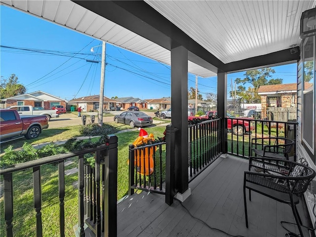 1013 S Starrett Rd, Metairie, LA 70003 - porch with a residential view