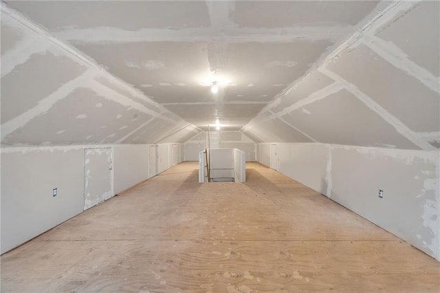 830103 Belfast St, New Orleans, LA 70118 - additional living space featuring lofted ceiling