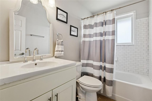 613 Andrews Ave, Metairie, LA 70005 - full bath with toilet, vanity, and shower / bath combo with shower curtain