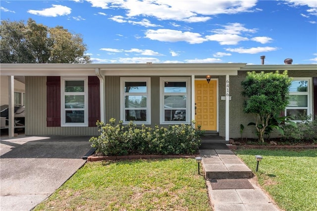 6416 Nora St, Metairie, LA 70003 - view of front of house featuring a front yard