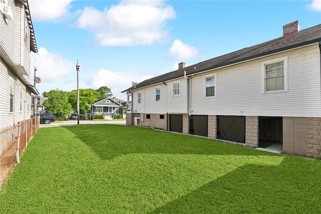 3019 Burdette St, New Orleans, LA 70125 - view of green lawn
