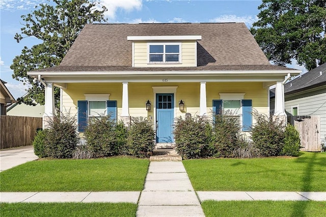 615 Newman Ave, Jefferson, LA 70121 - view of front of property with covered porch and roof with shingles