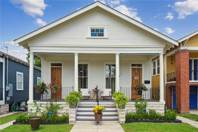 718 Monroe St, Gretna, LA 70053 - view of front of property with covered porch