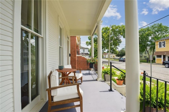718 Monroe St, Gretna, LA 70053 - view of porch
