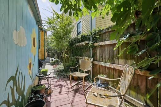 640 Lizardi St, New Orleans, LA 70117 - view of patio / terrace