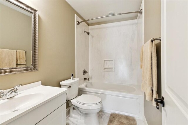 1516 Huron Ave, Metairie, LA 70005 - bathroom featuring shower / tub combination, toilet, and vanity