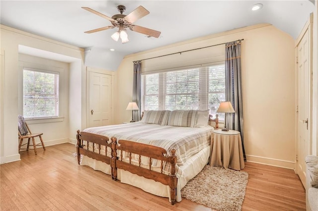43 Farnham Pl, Metairie, LA 70005 - bedroom with baseboards, light wood-type flooring, recessed lighting, and ceiling fan