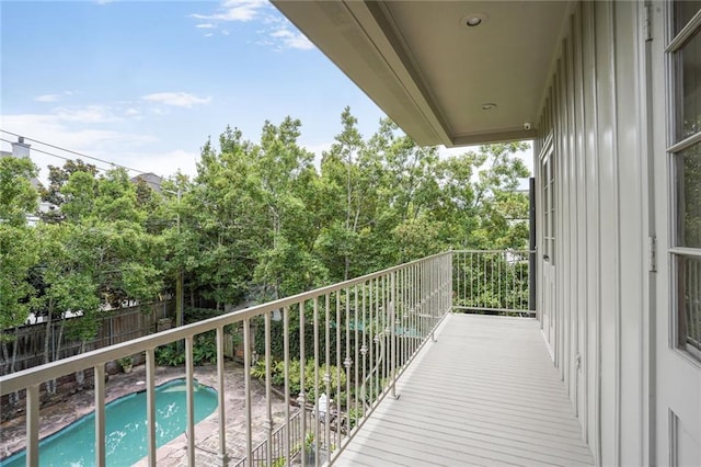 43 Farnham Pl, Metairie, LA 70005 - balcony featuring view of pool area