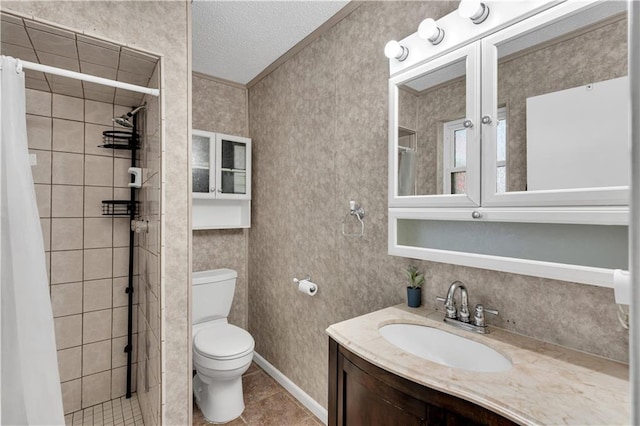 3140 Arbutus Ln, Marrero, LA 70072 - bathroom with toilet, vanity, tiled shower, tile patterned floors, and a textured ceiling
