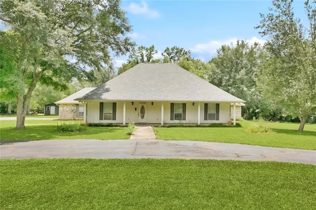 37112 Harper Ln, Pearl River, LA 70452 - view of front of property featuring a front lawn