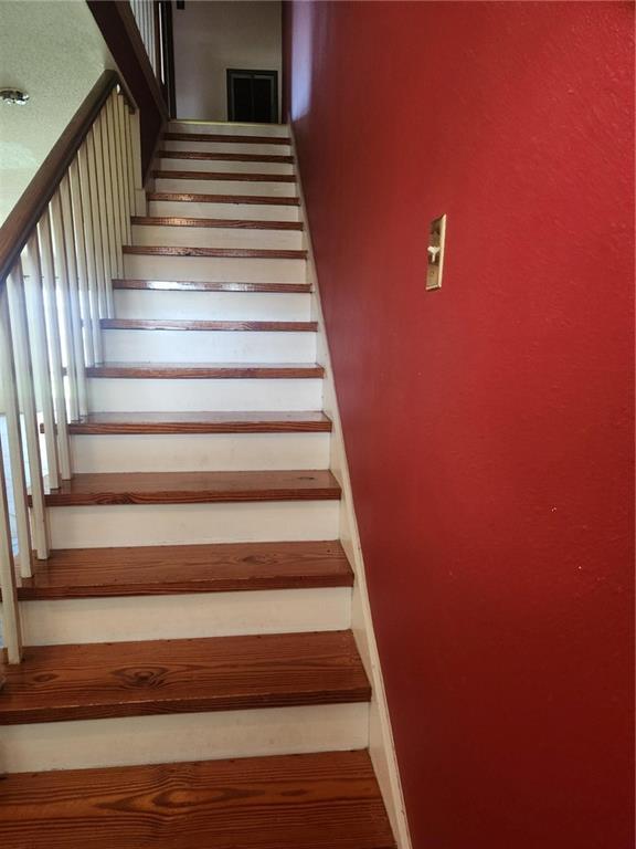 3711 Brandywine Dr Unit 3711, Metairie, LA 70002 - view of stairs