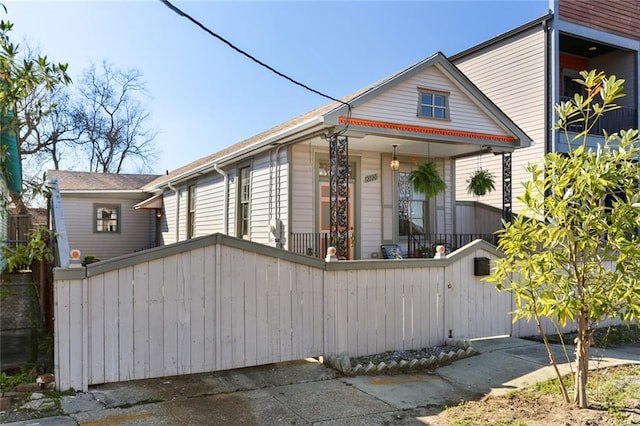 2720 New Orleans St, New Orleans, LA 70119 - view of front facade featuring covered porch