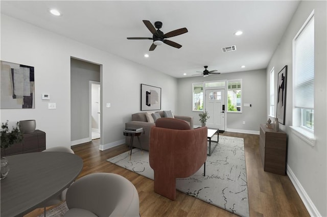 3225 Milan St, New Orleans, LA 70125 - living room featuring dark wood finished floors, ceiling fan, recessed lighting, and baseboards
