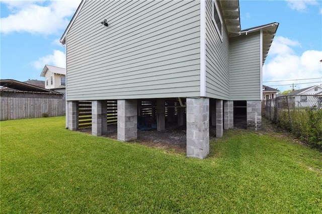 3225 Milan St, New Orleans, LA 70125 - view of side of home with a carport