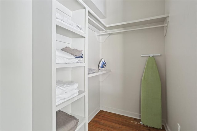 1103 Tchoupitoulas St Unit 102, New Orleans, LA 70130 - spacious closet featuring wood finished floors