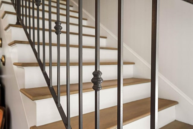65 Hummingbird Rd, Covington, LA 70433 - view of staircase