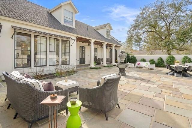 1322 S Jahncke Ave, Covington, LA 70434 - view of patio / terrace featuring outdoor lounge area